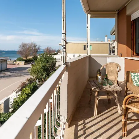 Apartment La Casa Sul Mare By Interhome *