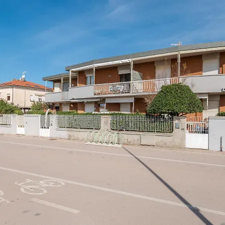 La Casa Sul Mare By Interhome Casa Sant'Eugenia